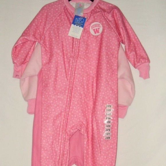 Knights Apparel Other - Washington Huskies Baby Girl Pajamas Size 24 Month